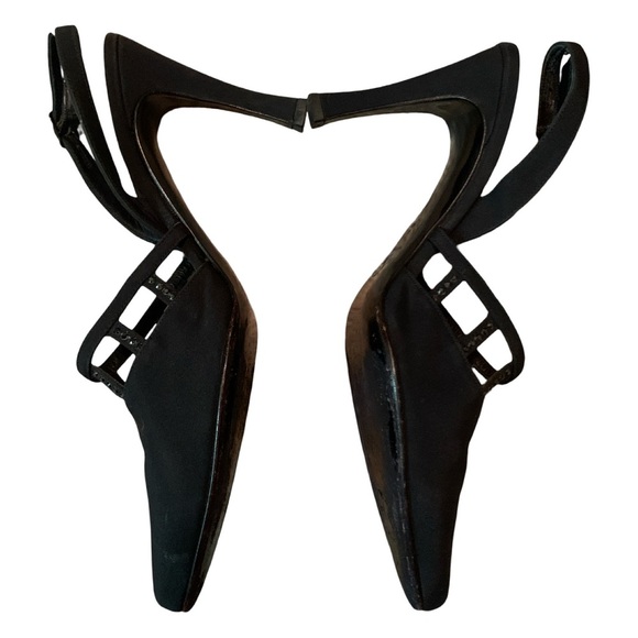 Vintage St John Elegant Black Pointed Slingback Heel Size 6.5B Made in Italy - Picture 4 of 7